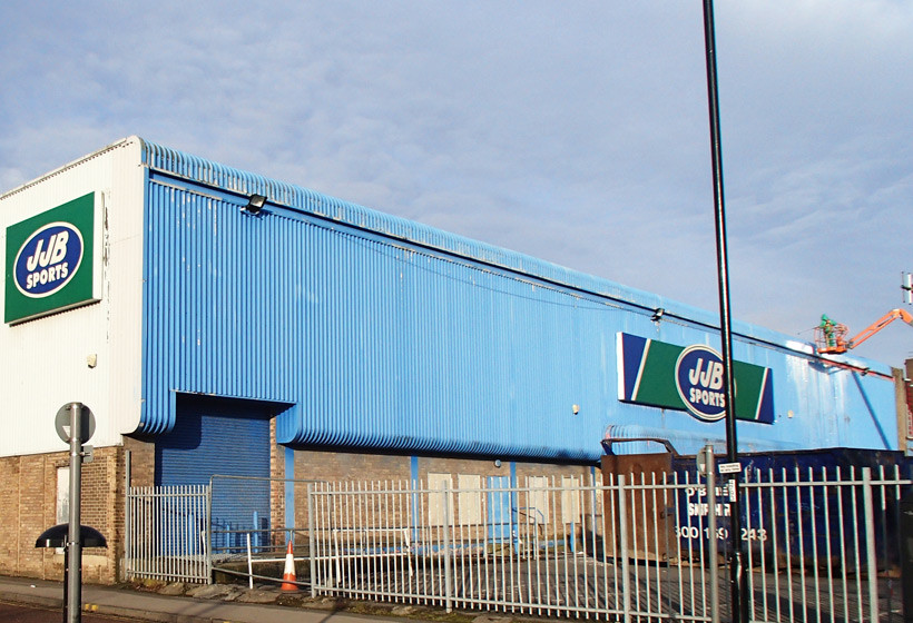 Sports Direct, Darlington 3 Sports Direct Shopfront Spraying Before